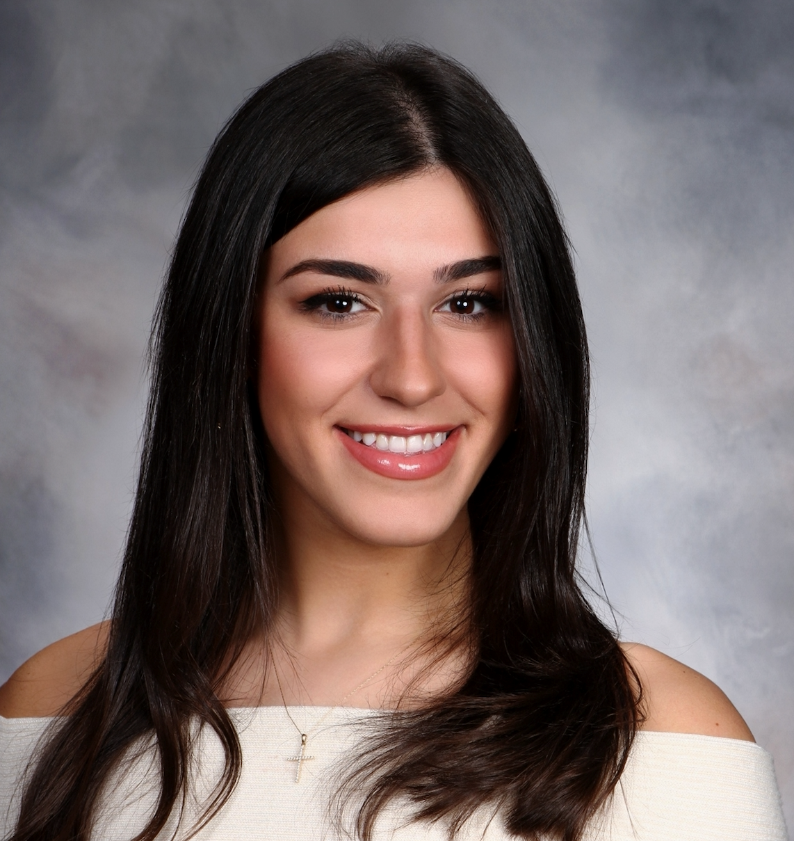Ariana Dedvukaj square headshot